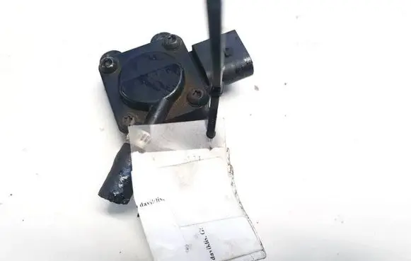 BMW 1 E81 E87 Exhaust gas pressure sensor 780801301 16007l31