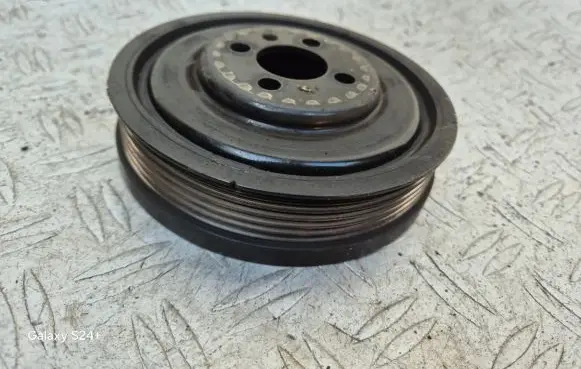 Skoda Octavia Mk3 (5E) Crankshaft pulley 03G105243