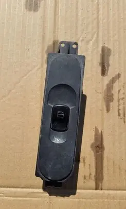 Mercedes-Benz Sprinter W906 Electric window control switch A9065451913