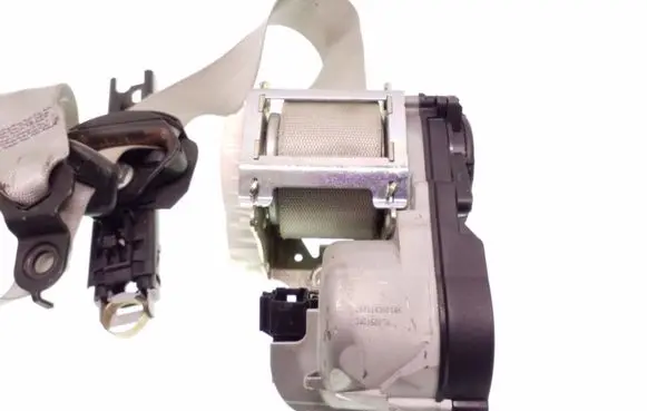 Mercedes-Benz ML W164 Front seatbelt 2518602685
