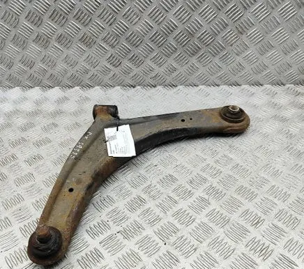 Mitsubishi Outlander Front lower control arm/wishbone 4013A499