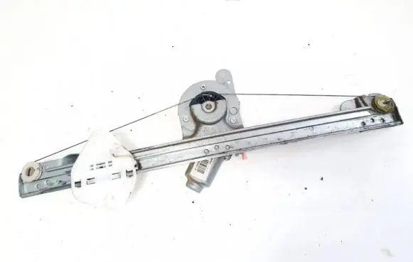 Dacia Logan I Sliding door window regulator with motor 118482