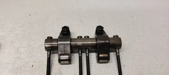Volkswagen Caddy Camshaft 038443H