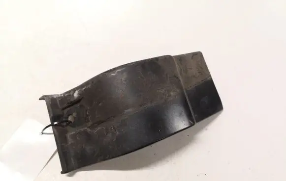 Hyundai Santa Fe Fender end trim 877102B000
