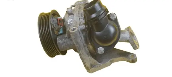 Opel Astra J Water pump 55484533 B16DTL