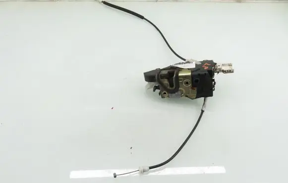 Peugeot 407 Front door lock 9656633080