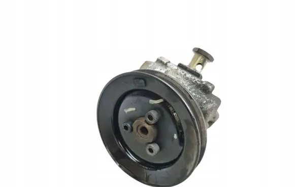 Volkswagen Polo VI Power steering pump 077145255A
