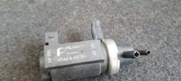 Volkswagen PASSAT B5 Turbo solenoid valve 8D0906627 7.21903.32