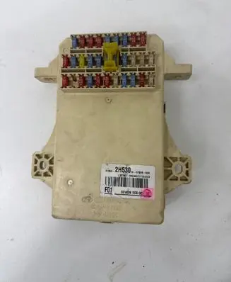 Hyundai i30 Fuse module 919502H530 802H500 1007B09004