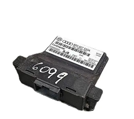 Audi A3 S3 8P Gateway control module 8P0907530A 5WK50025G 1K0907951