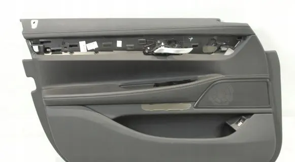 BMW 7 G11 G12 Front door card panel trim