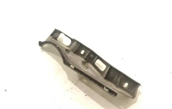 Volkswagen PASSAT B6 Front bumper mounting bracket 3C0807889