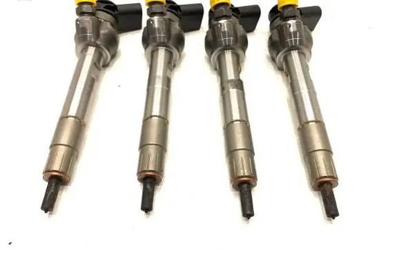 BMW X4 G02 Fuel injectors set 8579236