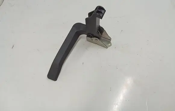 Citroen C4 II Picasso Engine bonnet (hood) release handle 9676345980