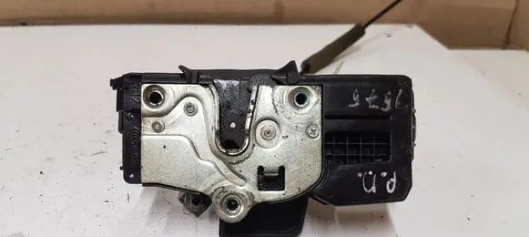 Opel Antara Front door lock A046818