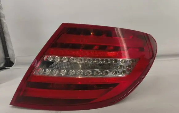 Mercedes-Benz C AMG W204 Rear/tail lights 2049060503 15260FA 131903092