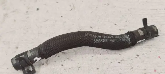 Opel Astra K Coolant pipe/hose 39179624 565563897