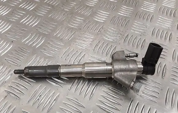 Renault Master III Fuel injector 166009567r hmlgt5690r