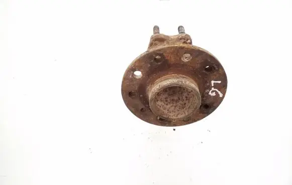 Opel Zafira B Rear wheel hub