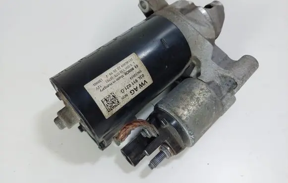 Audi A4 S4 B8 8K Starter motor 03L911021G