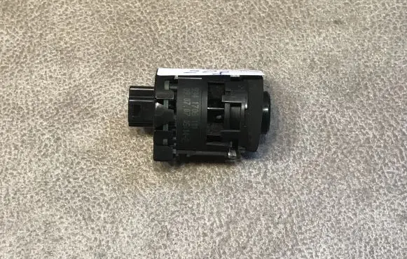 Mercedes-Benz C W204 Oil temperature sensor A2118300272