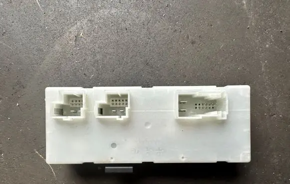 BMW X3 G01 Tailgate/trunk control unit/module 9491418