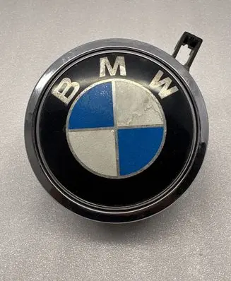 BMW 6 E63 E64 Tailgate exterior lock 7061327 10862510