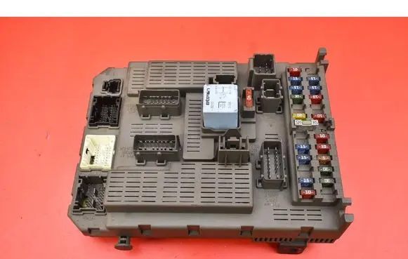 Citroen C5 Fuse box set 9645030380