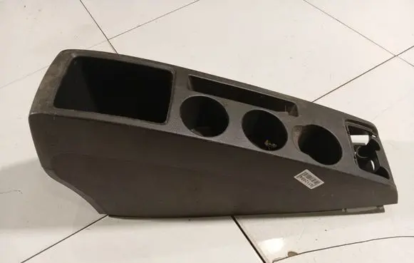 Toyota Corolla Verso AR10 Center console 