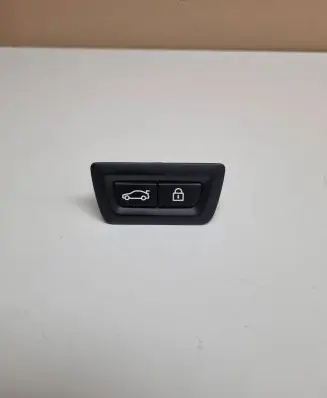 BMW 7 F01 F02 F03 F04 Tailgate/boot open switch button 9275121