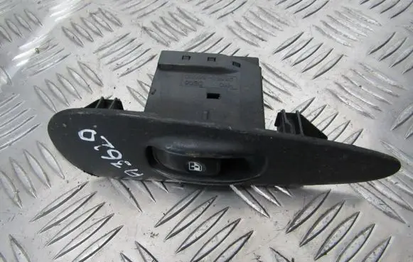 Hyundai Sonata Electric window control switch 9358035000 93580-35000