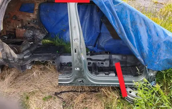 Volkswagen Tayron II Pillar (middle)
