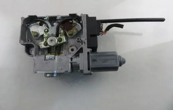 BMW 7 E65 E66 Hand brake/parking brake motor 5WK32410B