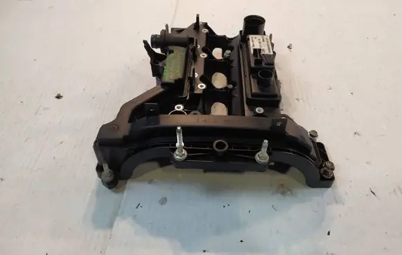 Ford Focus Rocker cam cover F1FG6007GB 26MAR18