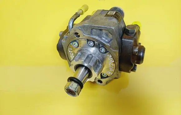 Mazda 6 Fuel injection high pressure pump RF7J13800B 294000-0421