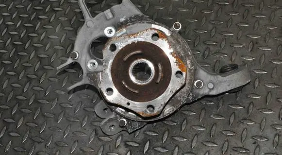 Porsche Panamera (970) Rear wheel hub 970331613