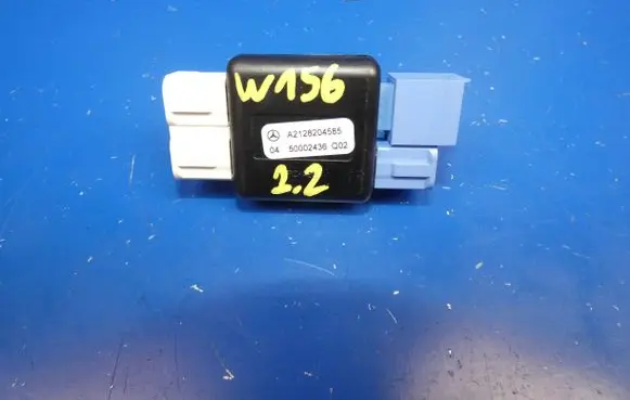 Mercedes-Benz GLA W156 X156 Aerial antenna amplifier A2128204585 50002436