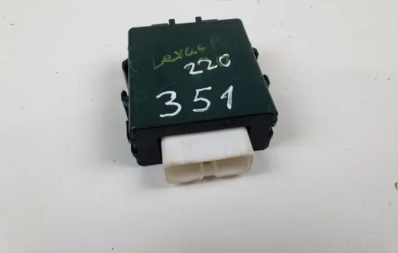 Lexus IS 220D-250-350 Door control unit/module 8597053030 051500406