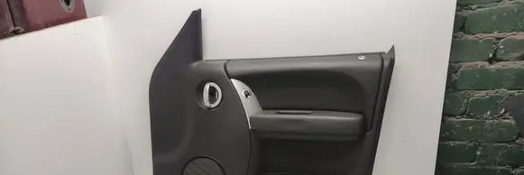 Jeep Cherokee III KJ Front door card panel trim 55352752aa
