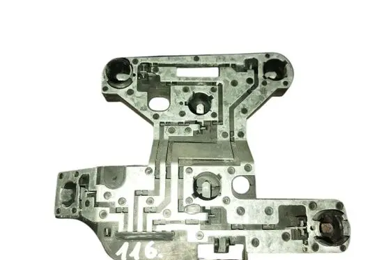 Toyota Avensis T250 Tail light bulb cover holder 89070471