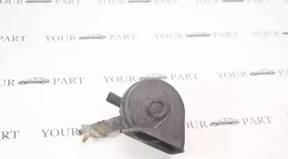 BMW 3 E46 Horn signal 8379710