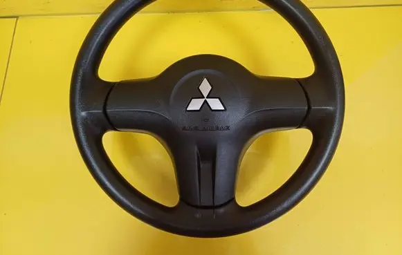 Mitsubishi Colt Steering wheel MR955201XA