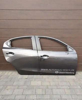 Mazda 2 Rear door