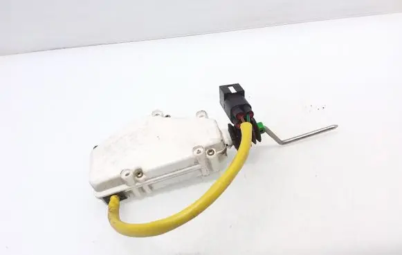 Fuel tank cap lock motor