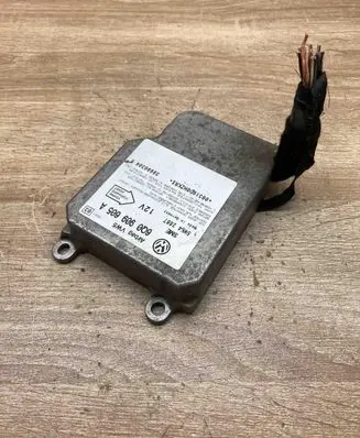 Volkswagen Golf IV Airbag control unit/module 6Q0909605A 5WK42867 USED