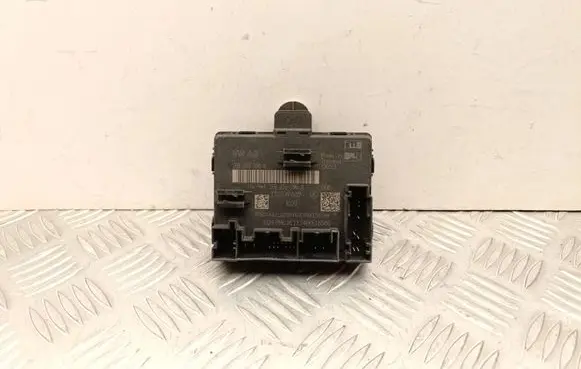 Skoda Enyaq iV Door control unit/module 1EB959596B