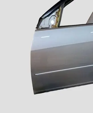 Cadillac CTS Front door