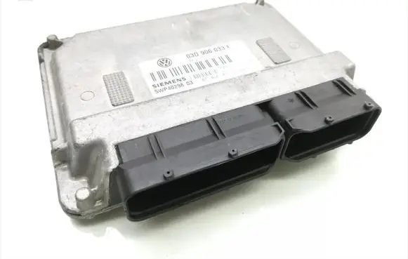 Volkswagen Polo IV 9N3 Engine control unit/module 03D906033F 5WP40298
