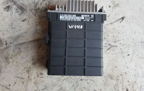 Mercedes-Benz S W140 Engine control unit/module 0145454132