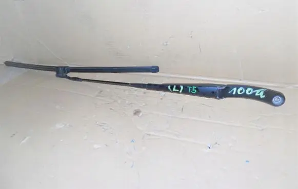 Volkswagen Transporter - Caravelle T5 Front wiper blade arm 7H0955409